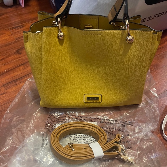 Aldo Yellow Medium Bag | Almost New | Handbag & Crossbody - Picture 1 of 11